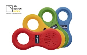 Ocarina, lecteur mp3 en 5 langues, est un beau cadeau pour faire écouter des histoires aux enfants