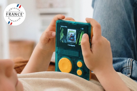 Le baladeur FLAM est un lecteur d'histoires interactives pour les pré-adolescents de 7 à 12 ans